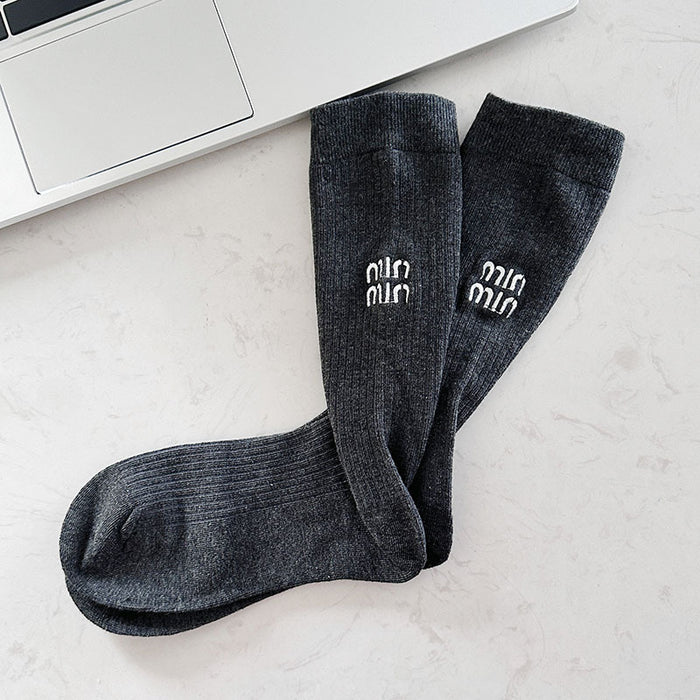 Wholesale Socks trend boneless mid tube women's socks long tube stacked socks