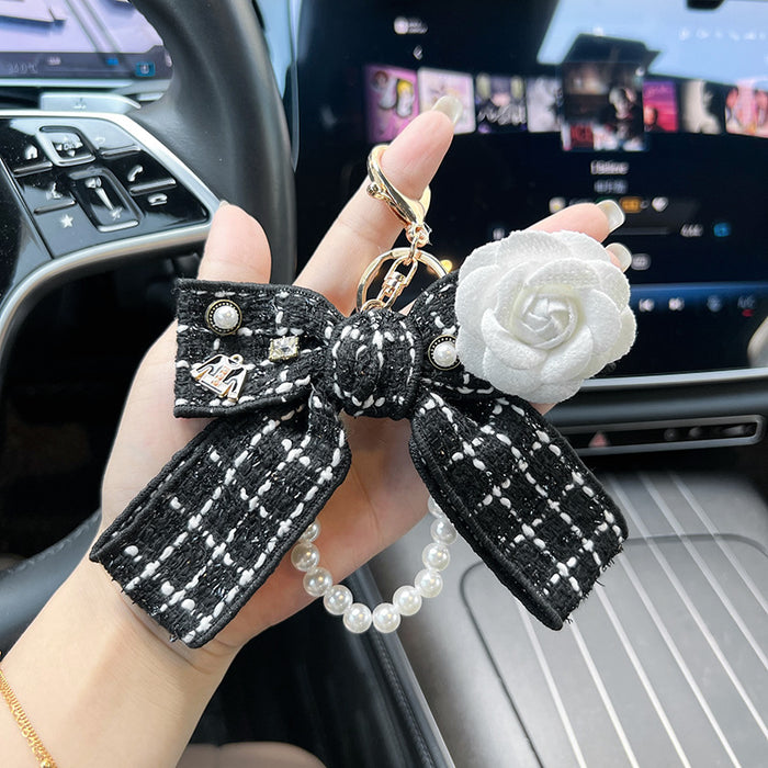 Wholesale Keychain Creative Elegant Car Keychain Exquisite Bag Pendant