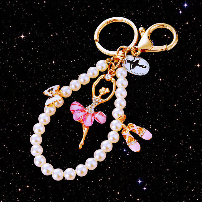 Wholesale Car keychain metal cute pendant keychain ring creative