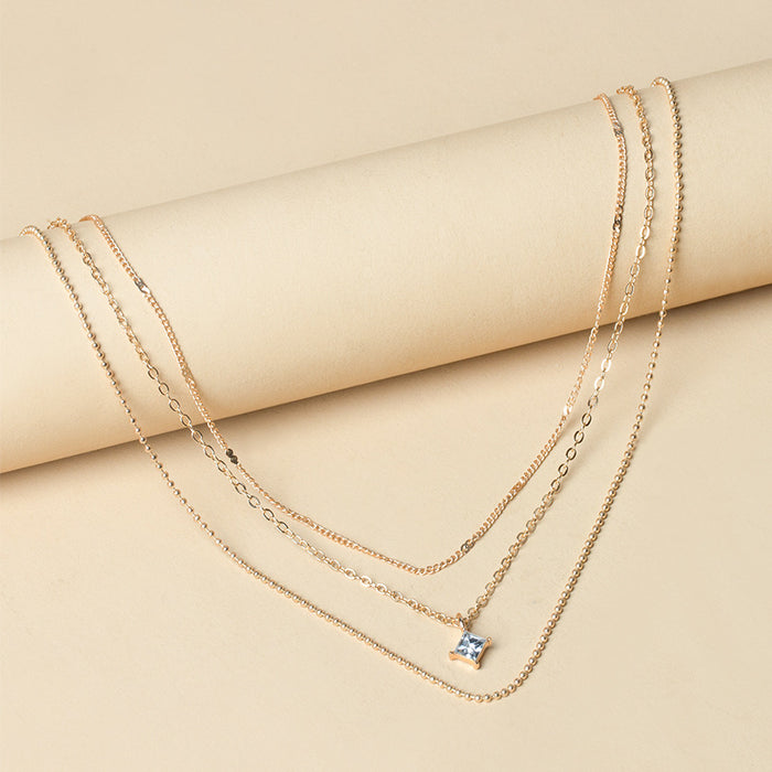 Wholesale Fashionable, simple and personalized multi-layer metal chain square diamond pendant necklace