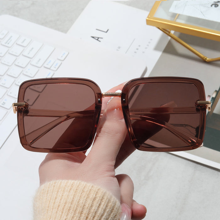 Wholesale Retro large frame square sunglasses for women's fashion street photography sunglasses glasses