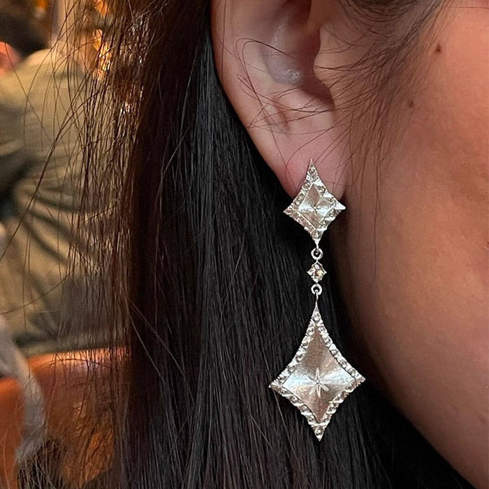 Wholesale Cool Sense Silver brushed Diamond Earrings Simple High-end Sense Italian Carved Gold Long Earrings Women' s Earrings