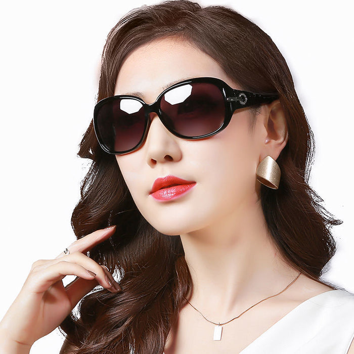 Wholesale Sunglasses, women's sunglasses, women's round face driving glasses, sun protection and UV protection sunglasses