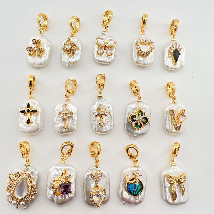Wholesale Gold Plated Copper Pendant Butterfly Heart Motif Fashion Accessory