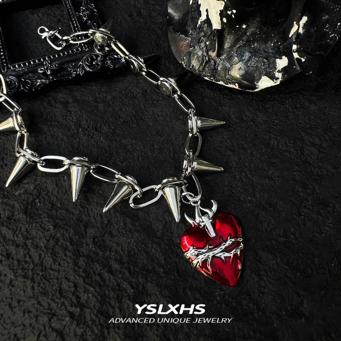 Wholesale Imprisoned Love Rivet Punk Necklace Hip Hop Street Men's and Women's Clavicle Chain