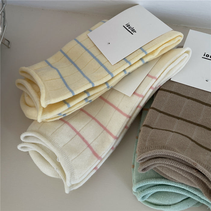 Wholesale Curled edge fine stripe mid tube socks, soft socks, stacked socks