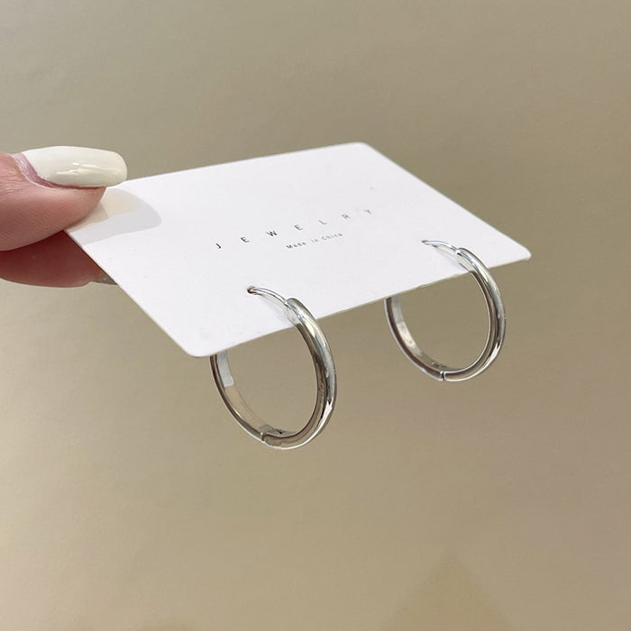 Wholesale Personalized, minimalist, metallic, geometric circular earrings, fashionable new style