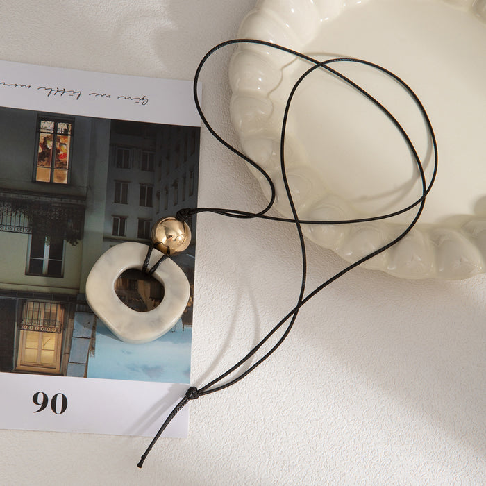 Wholesale Retro Bohemian Ethnic Style Leaf Long Cut Out Geometric Clavicle Chain Zen Style Versatile Personalized Sweater Chain