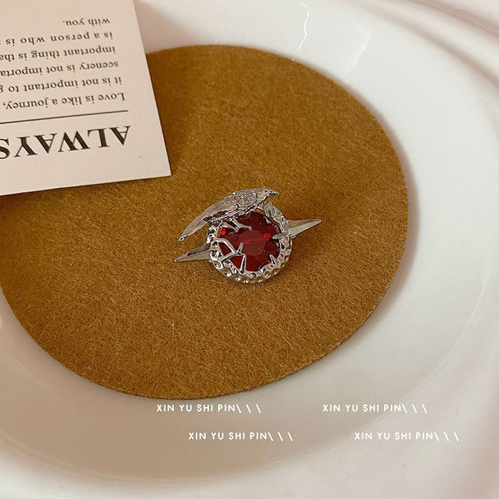 Wholesale Elegant and dynamic brooch, light luxury, fashionable and dreamy brooch accessory