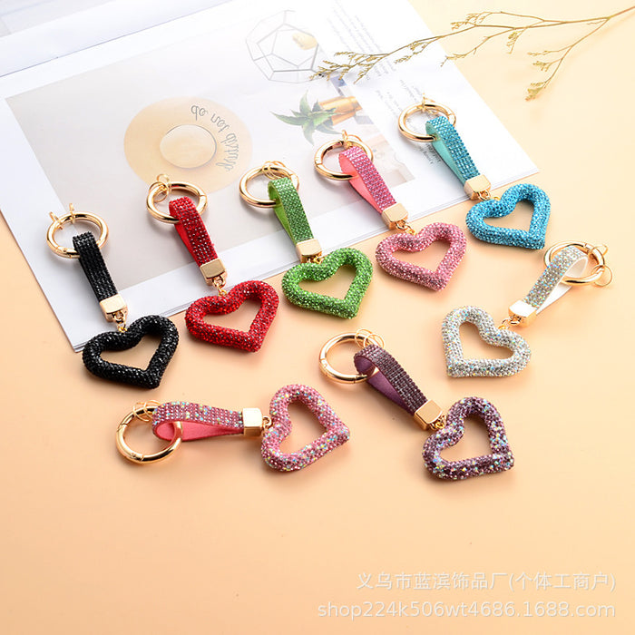 Wholesale Full rhinestone heart keychain with diamond cord hollow heart car pendant