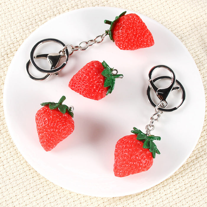 Wholesale Lovable PVC Strawberry Keychain Bag Charm Creative Simulated Fruit Keyring Trendy Car Key Accessory Boutique Gift