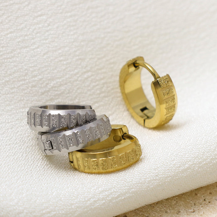 Wholesale Frosted middle pit gear pressed sand earrings