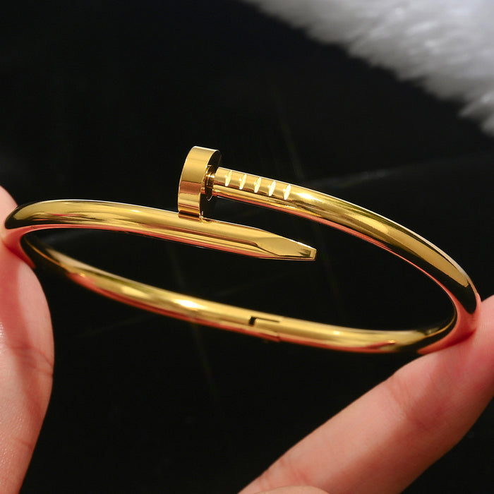 Wholesale Fashion Four Leaf Clover Titanium Steel Bracelet With Rhinestones Chic Jewelry Accessory