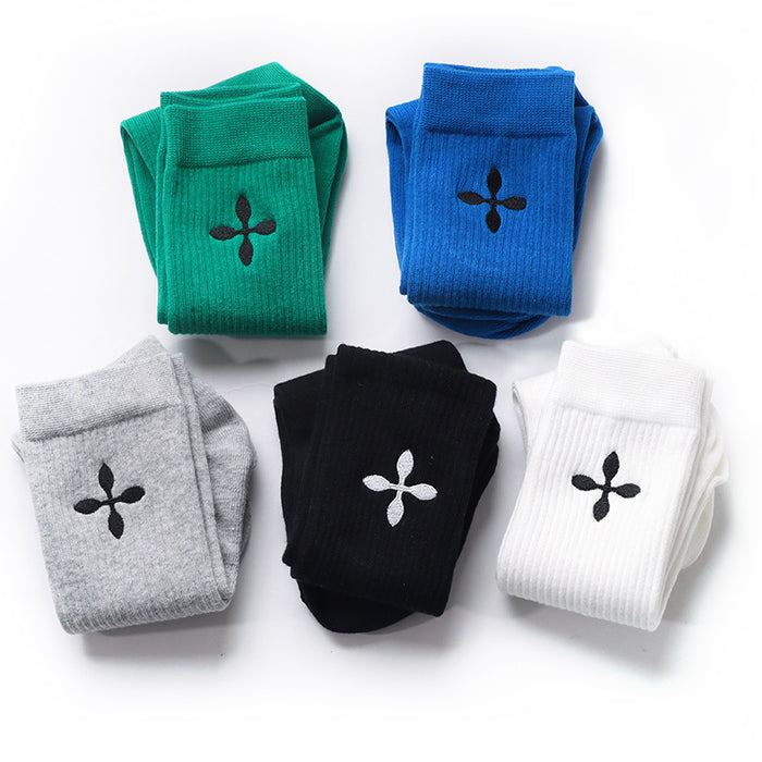 Wholesale Socks Embroidered Cross Skateboarding Socks Mid tube Sports Socks Trendy Neutral