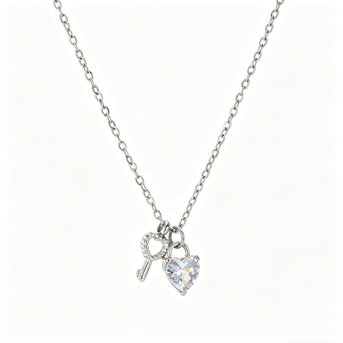 Wholesale 2pcs Heart-shaped lock key light luxury clavicle chain necklace that won' t fade
