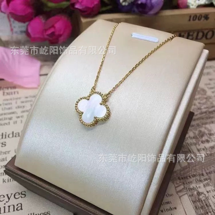 Wholesale Titanium Steel 18k Double-Sided Four-Leaf Clover Mother-of-Pearl Necklace JDC-NE-YiYang003