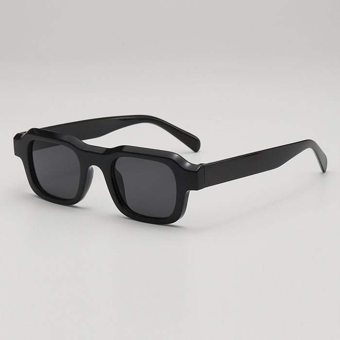Wholesale New box sunglasses with high-end feel, the same small frame minimalist glasses