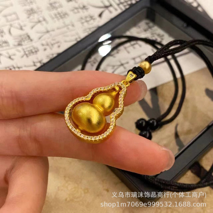 Wholesale Sand gold inlaid diamond gourd pendant necklace, female niche design, high-end 3D three-dimensional gold gourd pendant