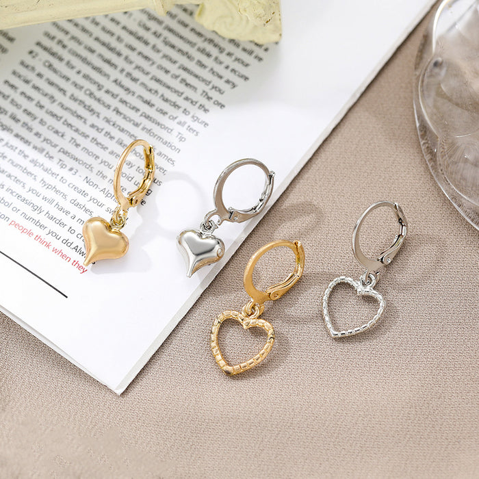 Wholesale Personalized gold and silver heart-shaped earrings, new trendy street photography women's earrings