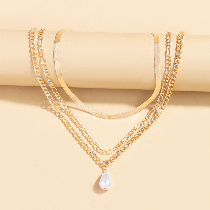 Wholesale Gilded pearl necklace for street photography, fashionable and personalized collarbone chain