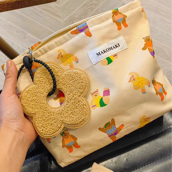 Wholesale Cute teddy bear canvas makeup bag, simple and portable, large capacity skincare storage bag