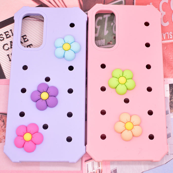 Wholesale Cartoon five petal flower 3D three-dimensional DIY hole shoe buckle PVC soft rubber detachable decorative accessory