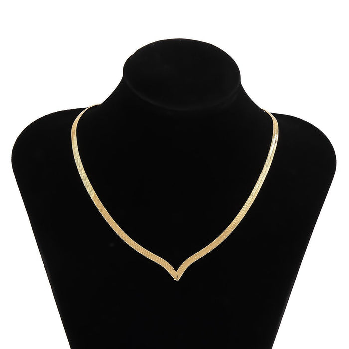 Wholesale Cold and simple temperament, geometric V-shaped necklace, women's metal snake bone necklace