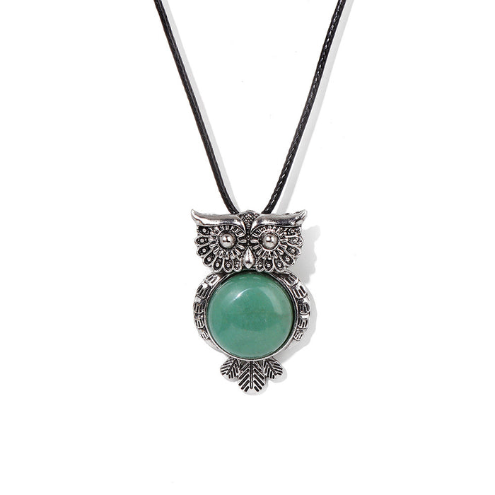 Wholesale Owl pendant necklace with semi precious stones tiger' s eye and amethyst