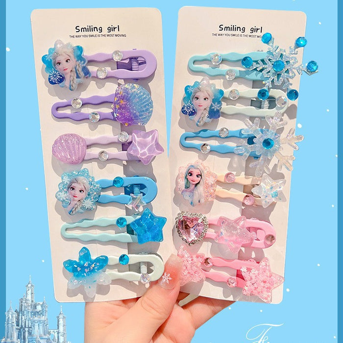 Wholesale A set of 3 cute resin cartoon hair clips for children.