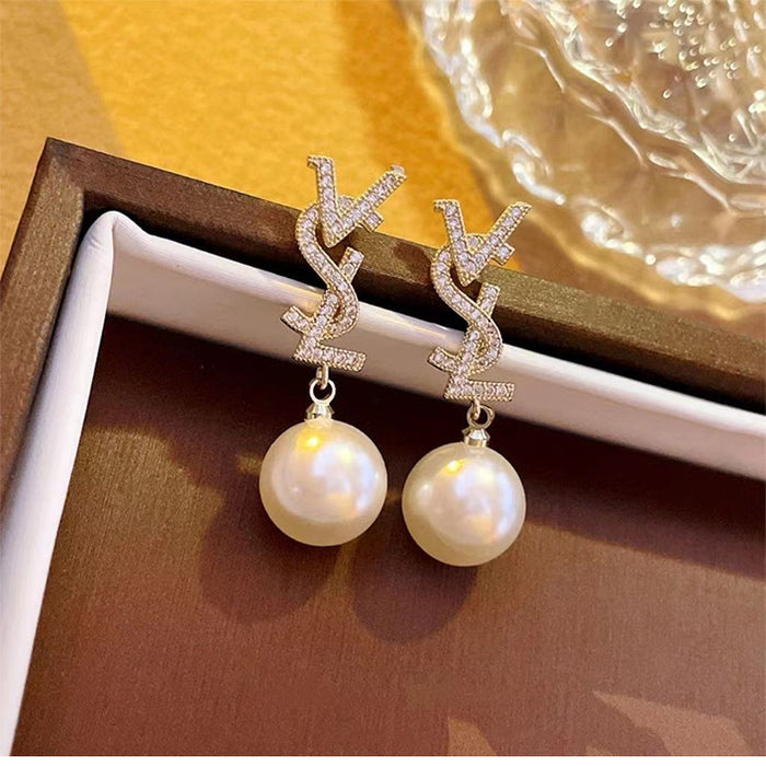Wholesale Diamond Lettered Pearl Earrings JDC-ES-YuHang001