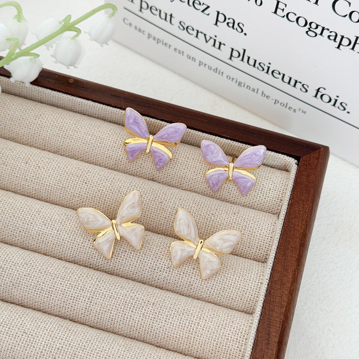 Wholesale Butterfly earrings exude a luxurious and fashionable vibe, with versatile earrings and delicate butterflies