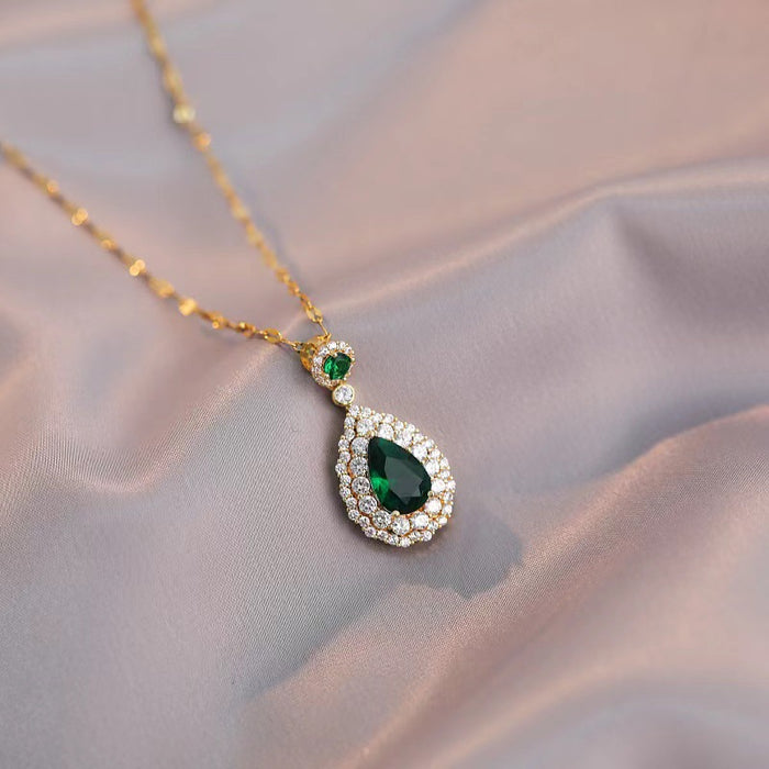 Wholesale Fashion necklace with micro inlaid zircon and full diamond, new minimalist and niche design, collarbone chain