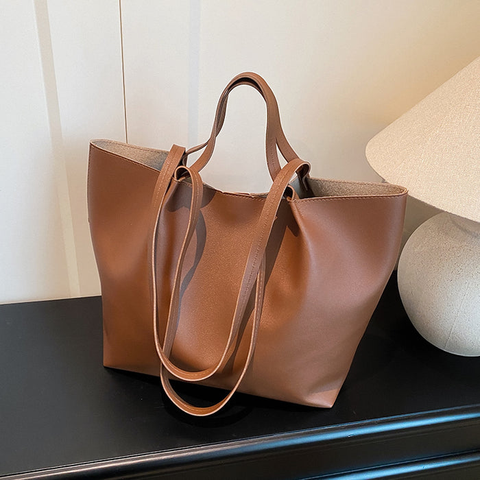 Wholesale Large underarm bag for women,  new style,  high-end solid color,  versatile handbag,  shoulder bag,  large capacity commuter tote bag