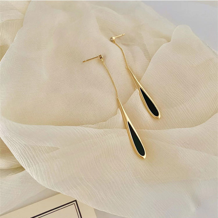 Wholesale Long water droplet tassel ear clip without ear holes, niche design with temperament