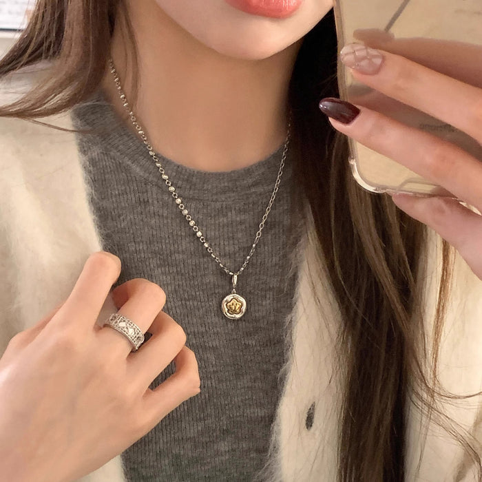 Wholesale Vintage necklace, niche, high-end, light luxury, versatile, collarbone chain, new accessories