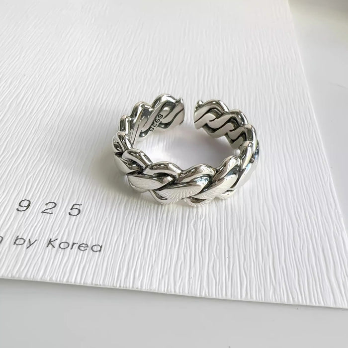 Wholesale The ring is niche, high-end, personalized, retro textured, versatile, stackable, and adjustable