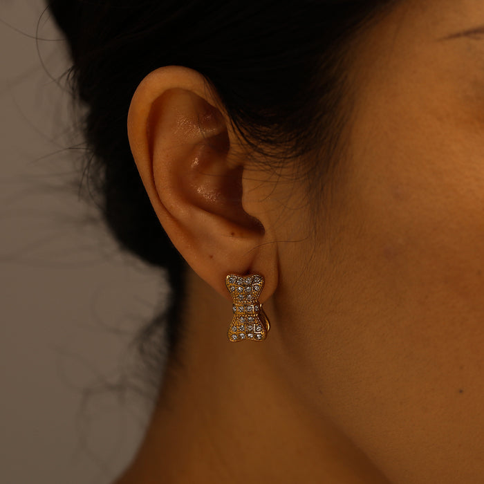 Wholesale Fashionable and personalized three-dimensional stainless steel butterfly earrings with diamond temperament, bow tie earrings, color preservation