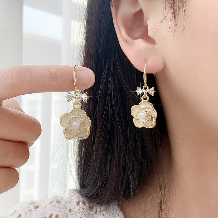 Wholesale Camellia bow earrings with niche design earrings