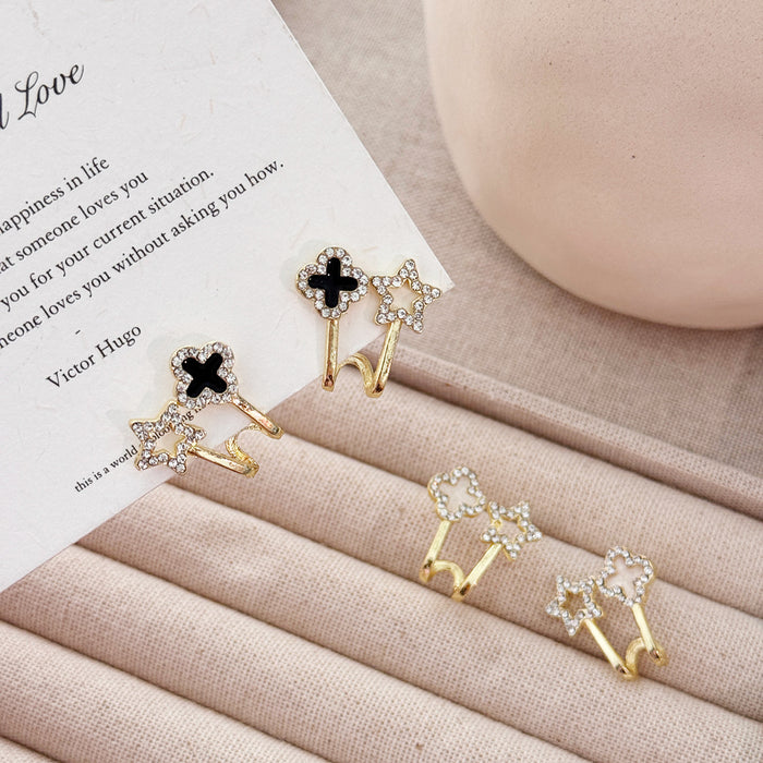 Wholesale Silver Needle Exquisite Four Leaf Petal Earrings with Water Diamond Pentagram Earrings, Fashionable and Personalized Small Earrings Wholesale