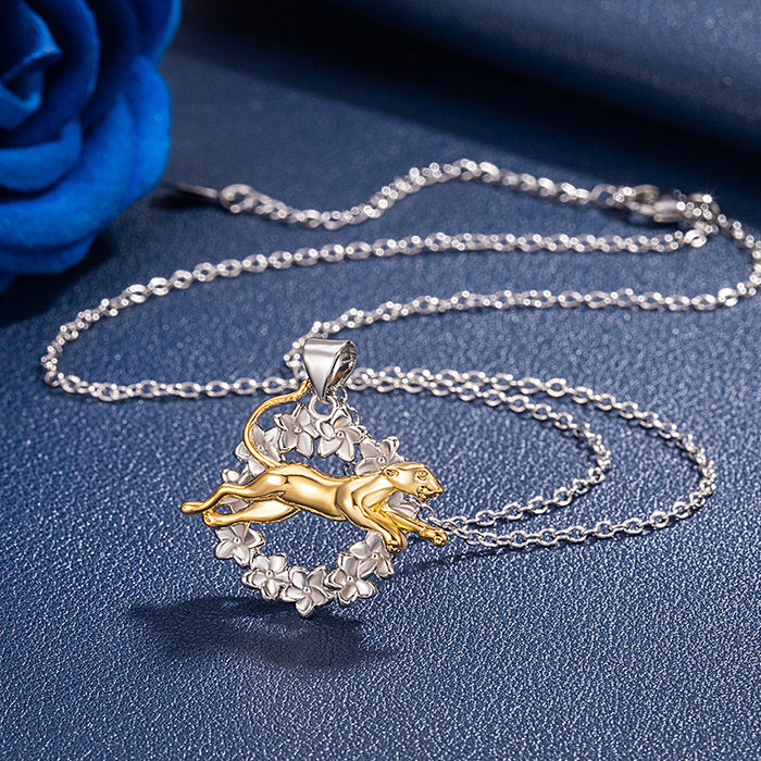 Wholesale Elegant luxury pendant necklace, versatile flower necklace