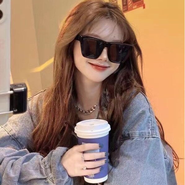 Wholesale New Fashionable Large Frame Sunglasses, Personalized Rice Nail Sunglasses, Trendy UV Resistant Sunglasses