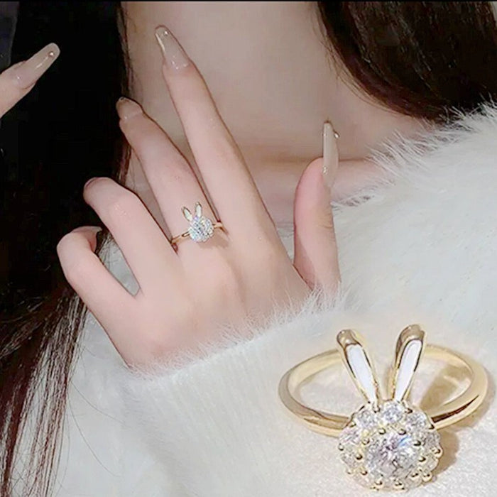 Wholesale Light luxury temperament rotatable movable ring women's personalized ring