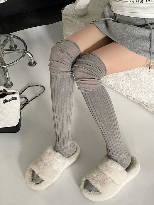 Wholesale Solid color knee high socks with patchwork stacking, women's versatile high socks paired with boots