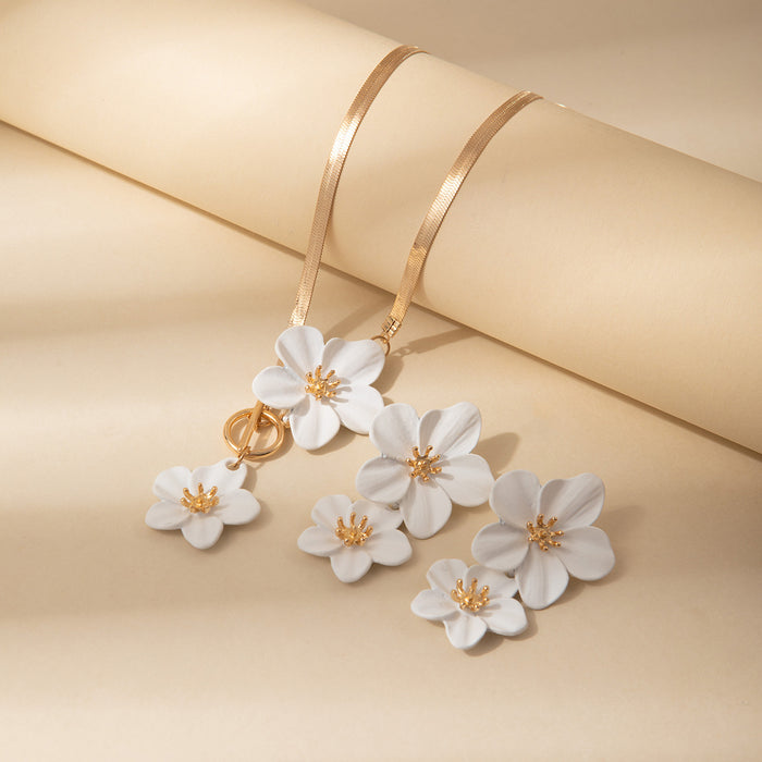 Wholesale Fashionable flower snake bone necklace and earrings set