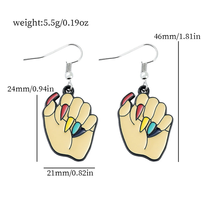 Wholesale Letter W fashion hollow pendant earrings and necklace for men and women.