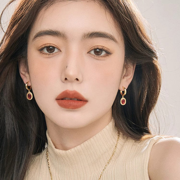 Wholesale Retro Red Agate Earrings Made of Beimu, High end, Light Luxury, Versatile, and Unique Design