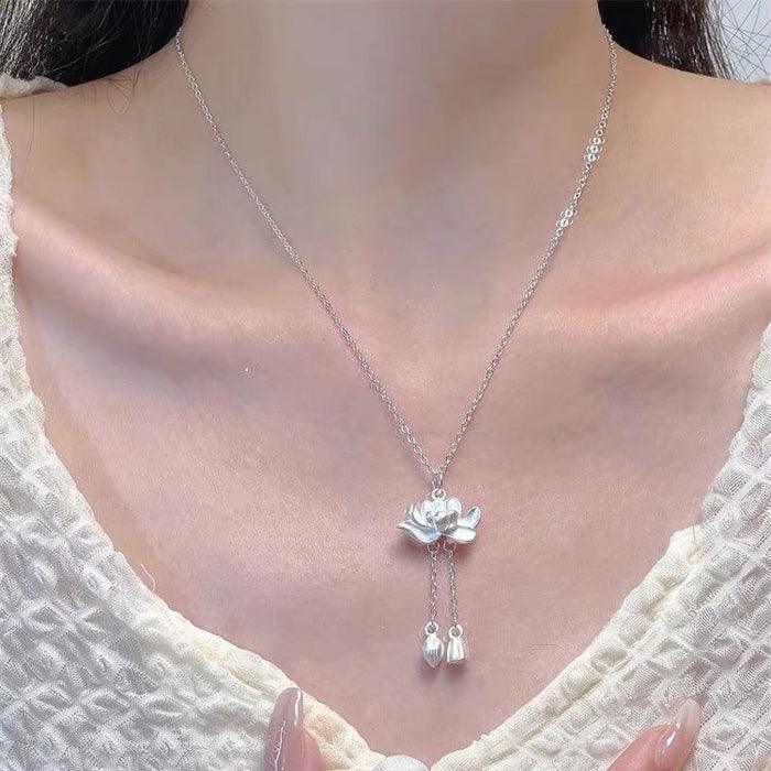 Wholesale Lotus tassel necklace pendant, niche