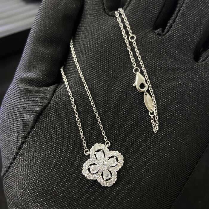 Wholesale Four leaf clover necklace with high-end feel, full diamond flower shaped collarbone chain