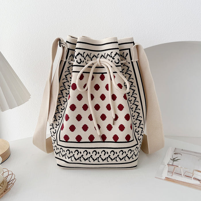 Wholesale Bag for girls, fashionable large capacity woven bag, new casual shoulder crossbody bag