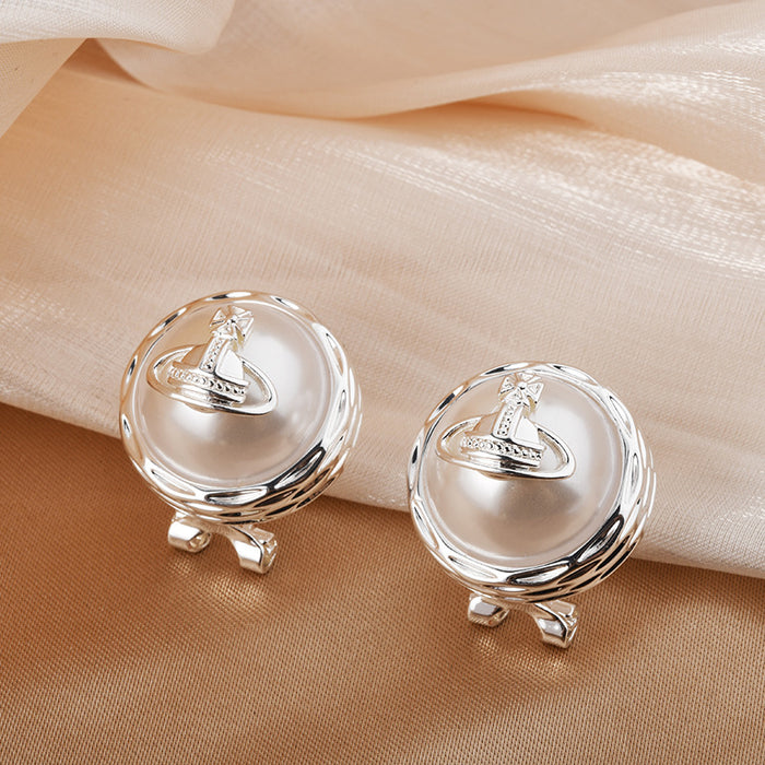Wholesale Niche temperament versatile commuting pearl ear clip earrings retro exquisite high-end earrings
